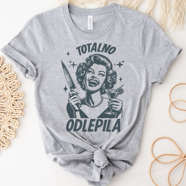 Totalno odlepila majica