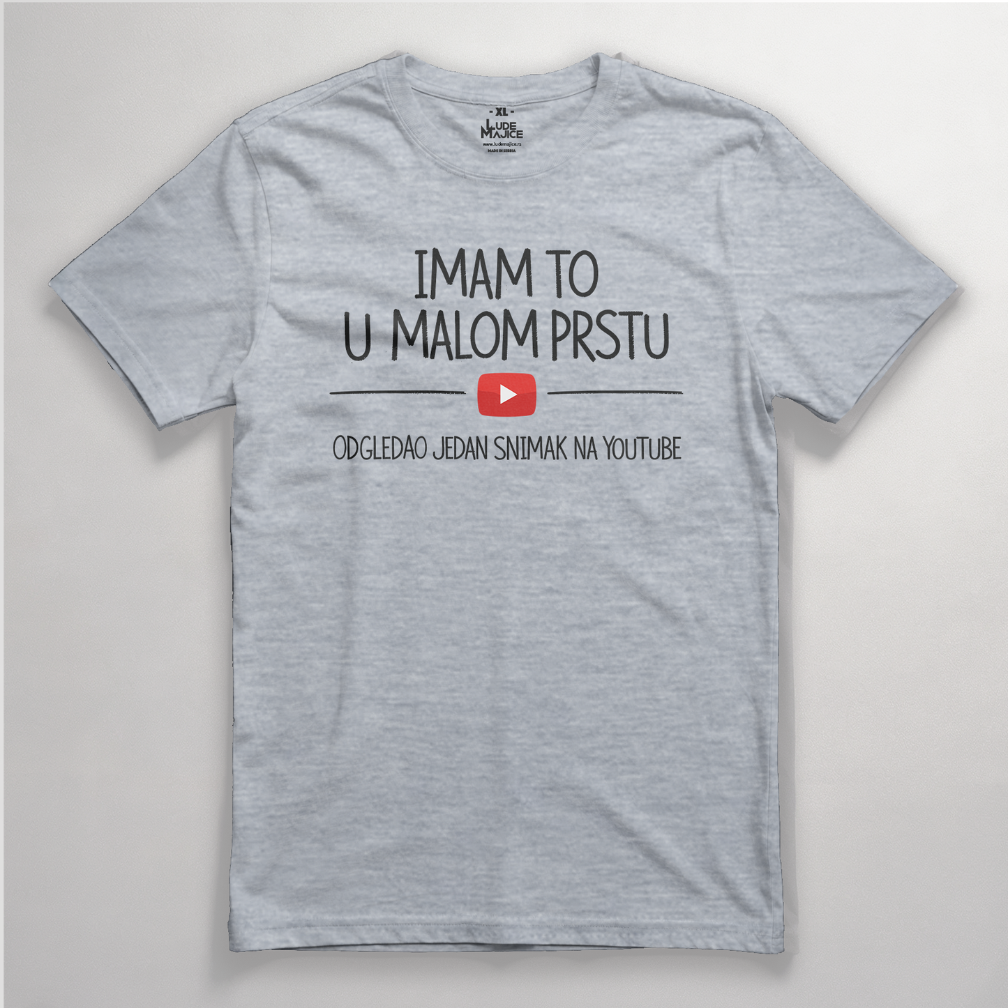U malom prstu majica